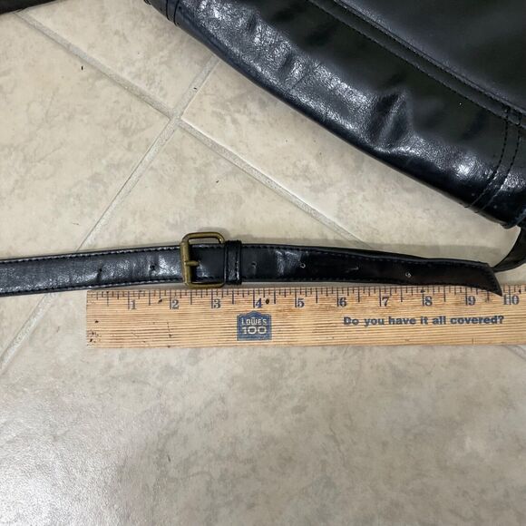 Steve Madden Purse Faux Leather Black Flap Cross Body Shoulder Bag toggle 90’s ? - Picture 14 of 14